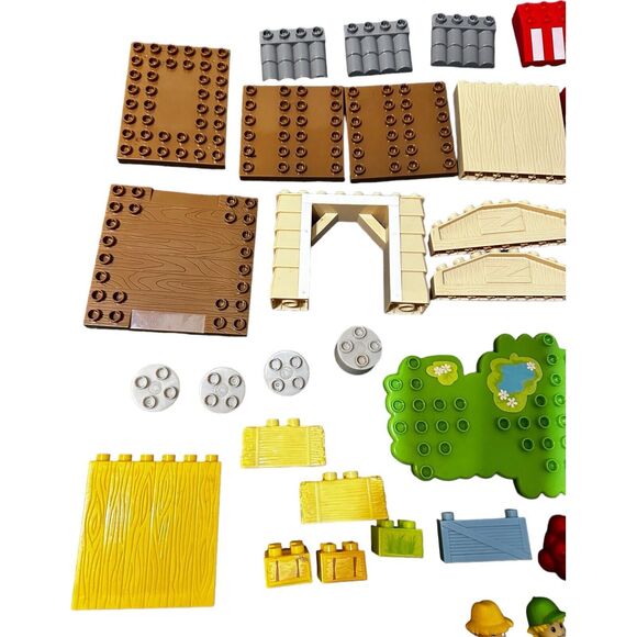 Mega Bloks First Builders Mixed Farm Ranch House Lot Animals People Vehicles - Picture 2 of 16